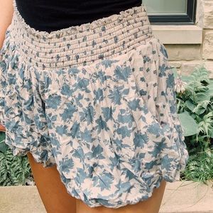 Flouncy Floral Blue Shorts w/ Pockets
